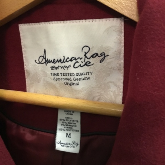 Coat - Picture 2 of 6